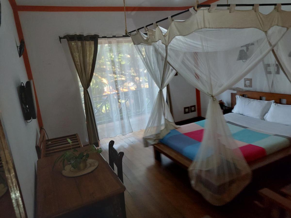 Island Continent Hotel Ivato  Εξωτερικό φωτογραφία