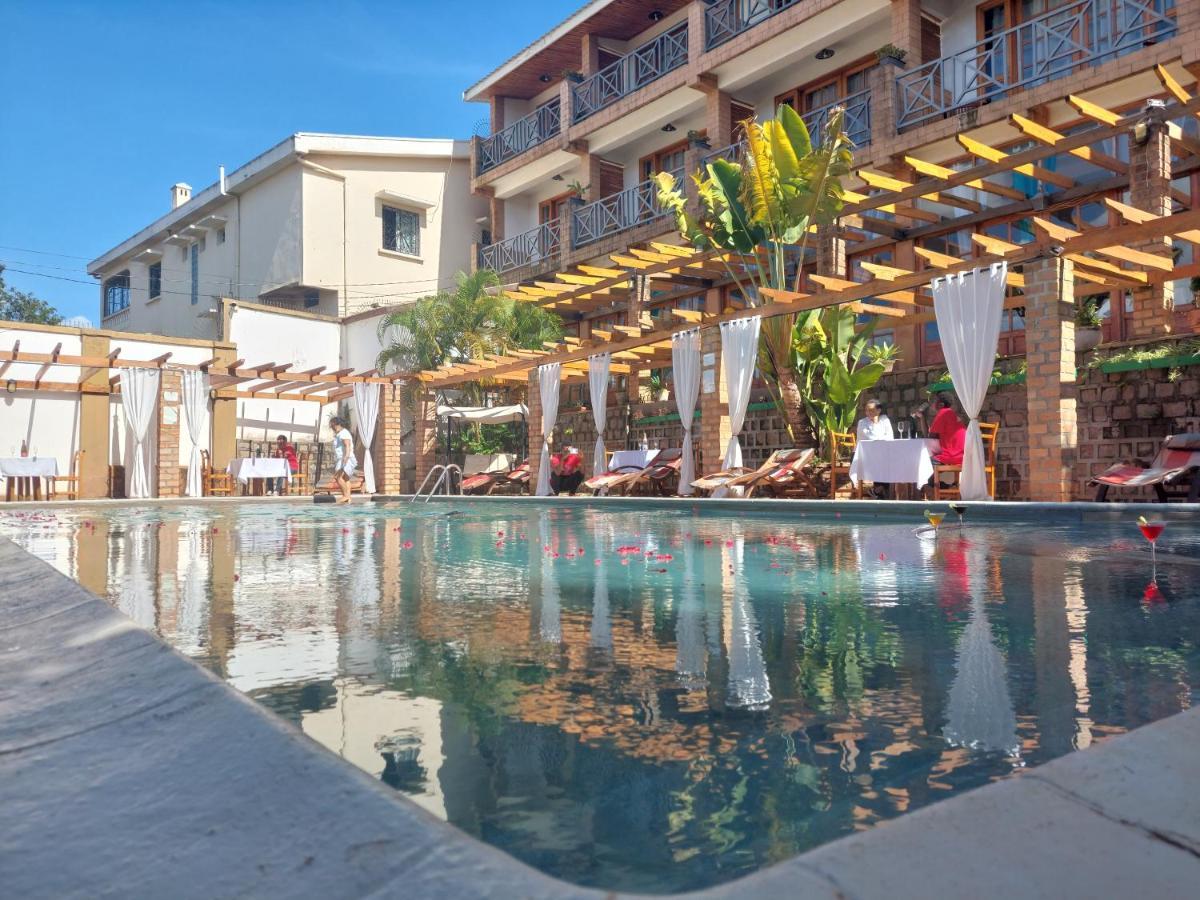 Island Continent Hotel Ivato  Εξωτερικό φωτογραφία
